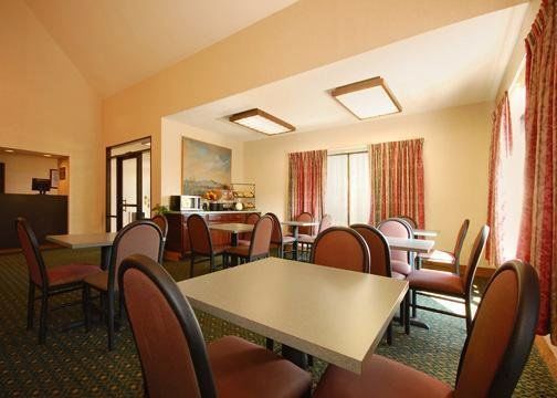 Baymont By Wyndham Rocky Mount